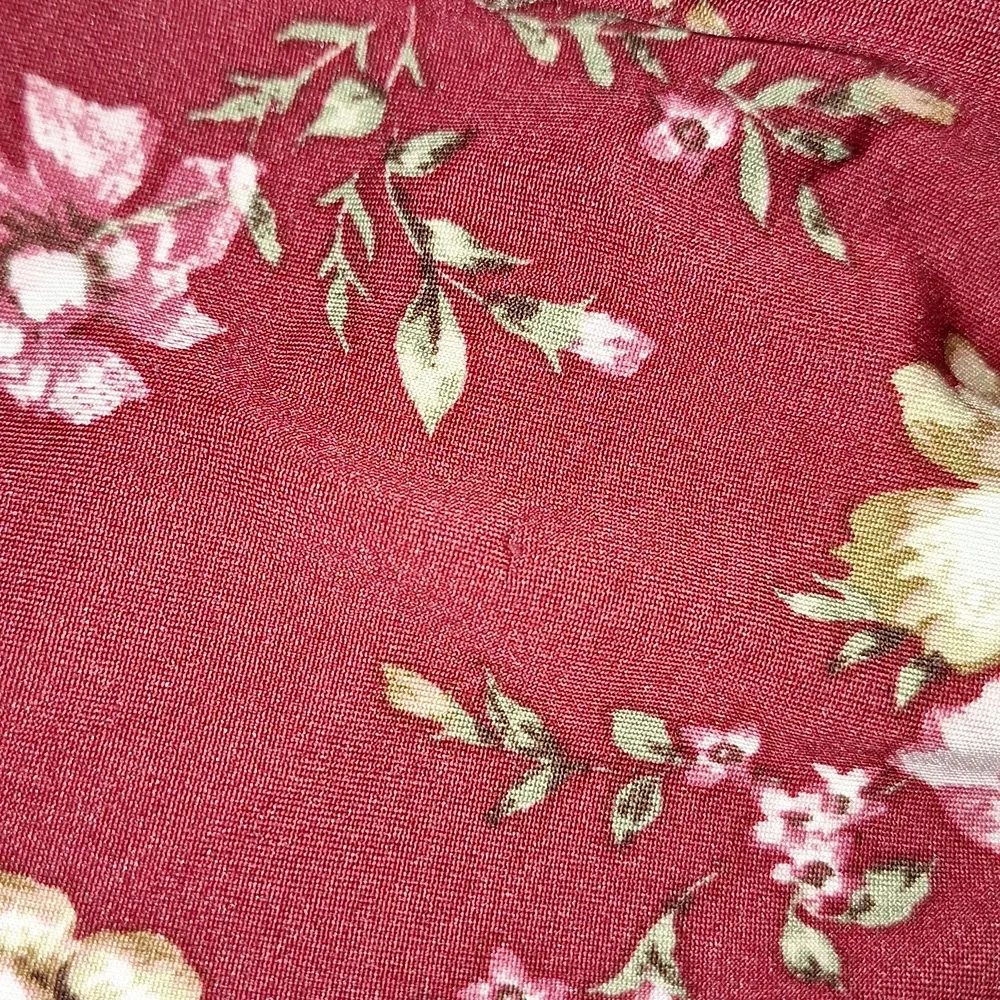 Acting Pro Burgundy Floral V-Neck Tie Sleeve Blouse - Picture 7 of 7